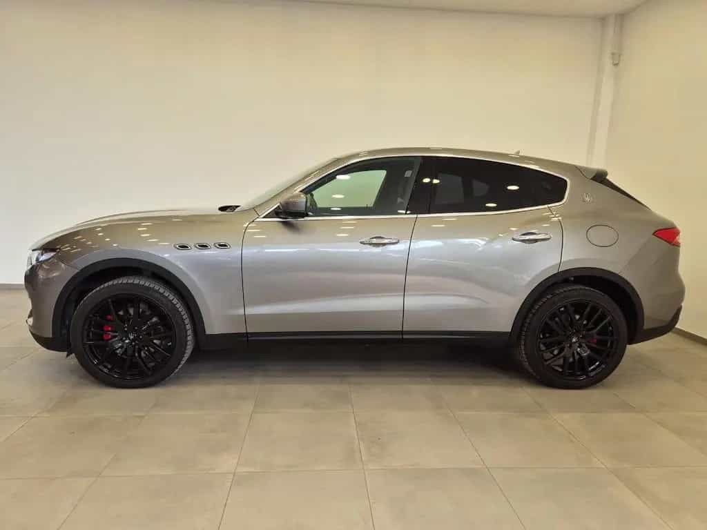 Maserati Levante 3.0 V6 350cv auto 12/2019-photo-2