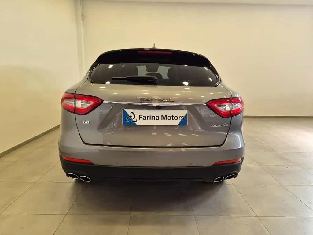 Maserati Levante 3.0 V6 350cv auto 12/2019-photo-3