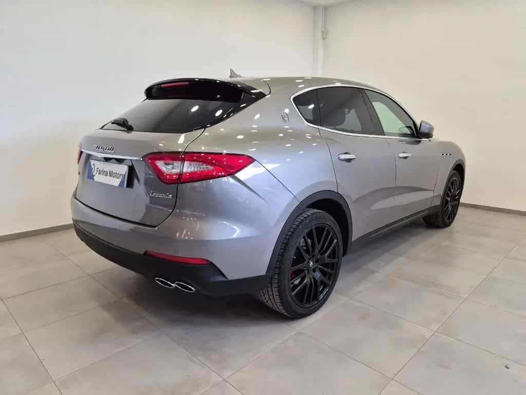 Maserati Levante 3.0 V6 350cv auto 12/2019-photo-4