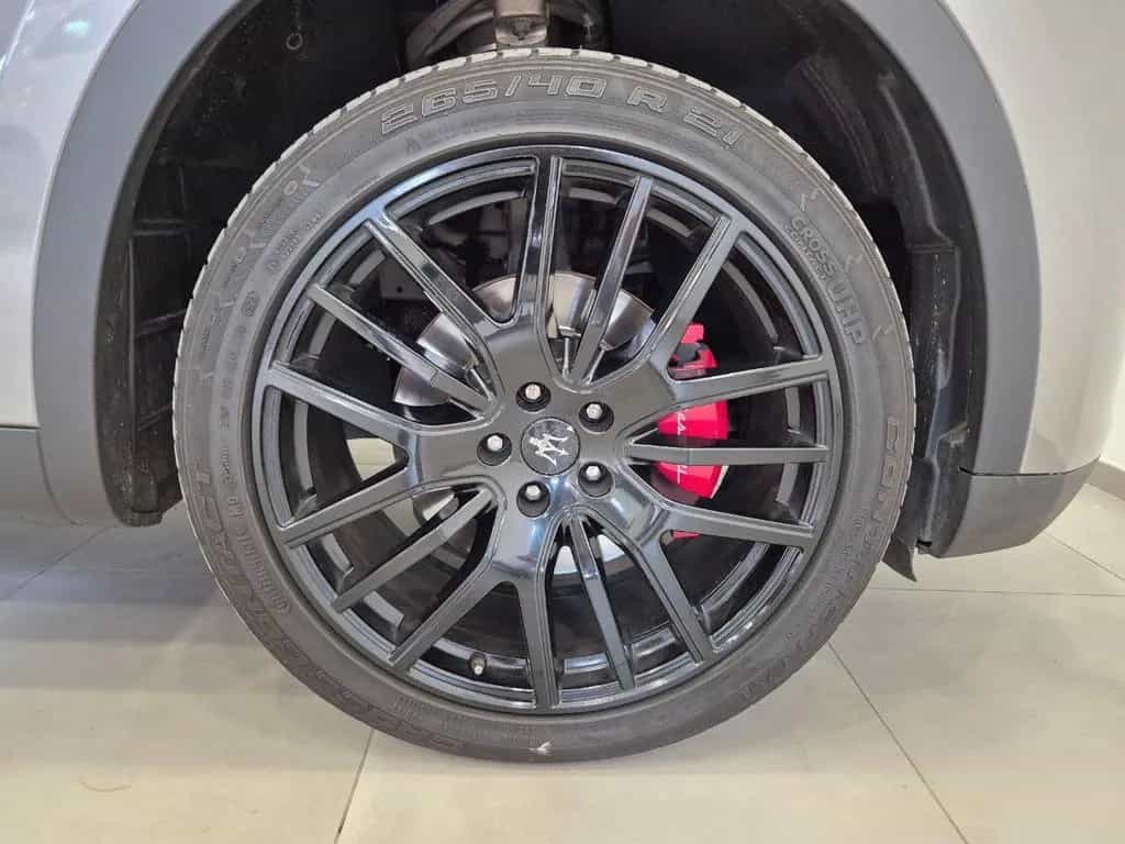 Maserati Levante 3.0 V6 350cv auto 12/2019-photo-6