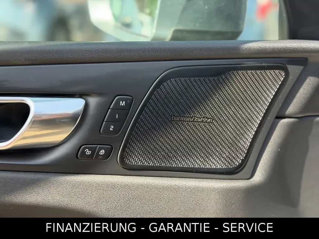Volvo XC60 INSCRIPTION T5 AWD/ACC/AHK/SHZ/CAM/SPUR/LED 06/2018-photo-26