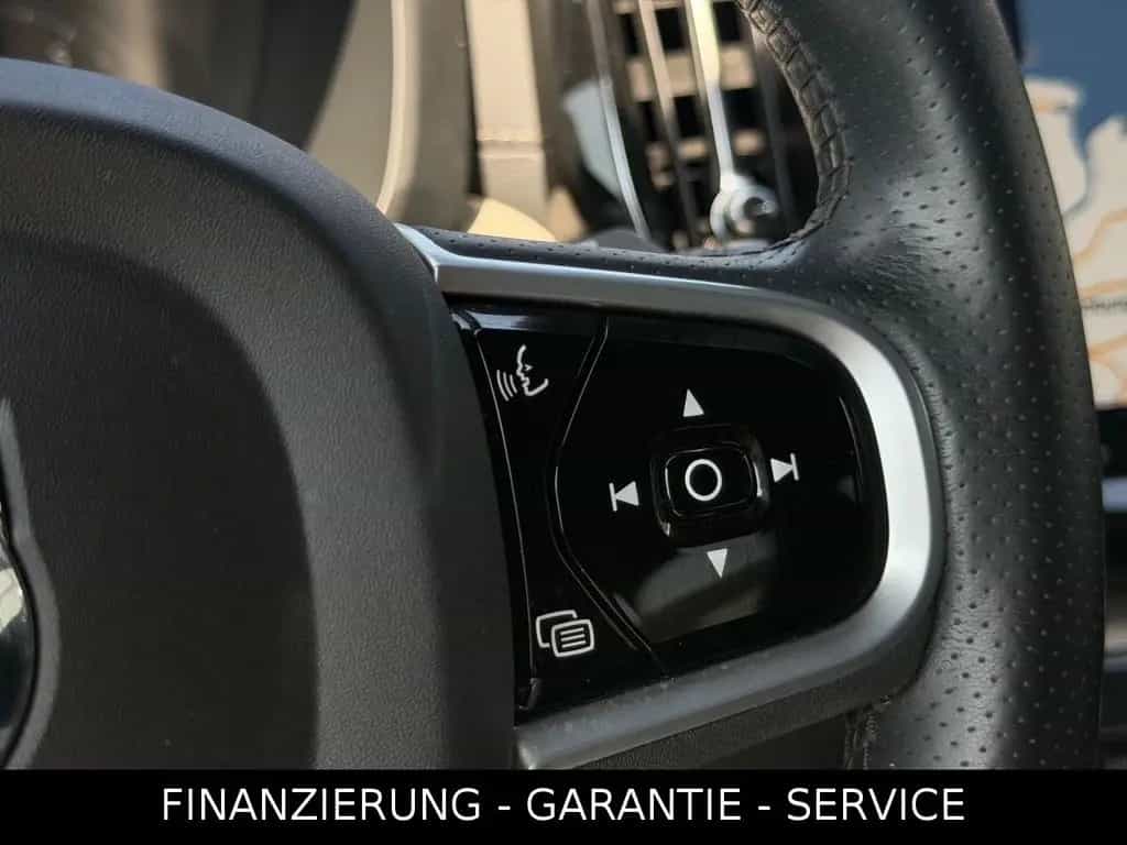 Volvo XC60 INSCRIPTION T5 AWD/ACC/AHK/SHZ/CAM/SPUR/LED 06/2018-photo-28