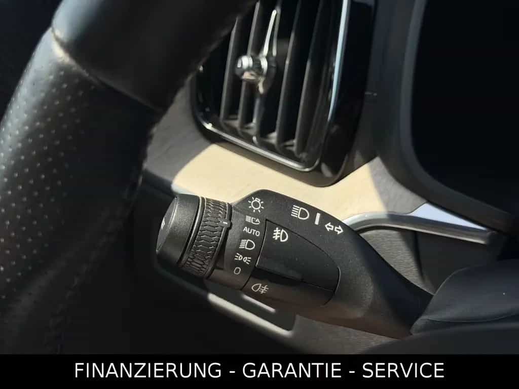 Volvo XC60 INSCRIPTION T5 AWD/ACC/AHK/SHZ/CAM/SPUR/LED 06/2018-photo-29