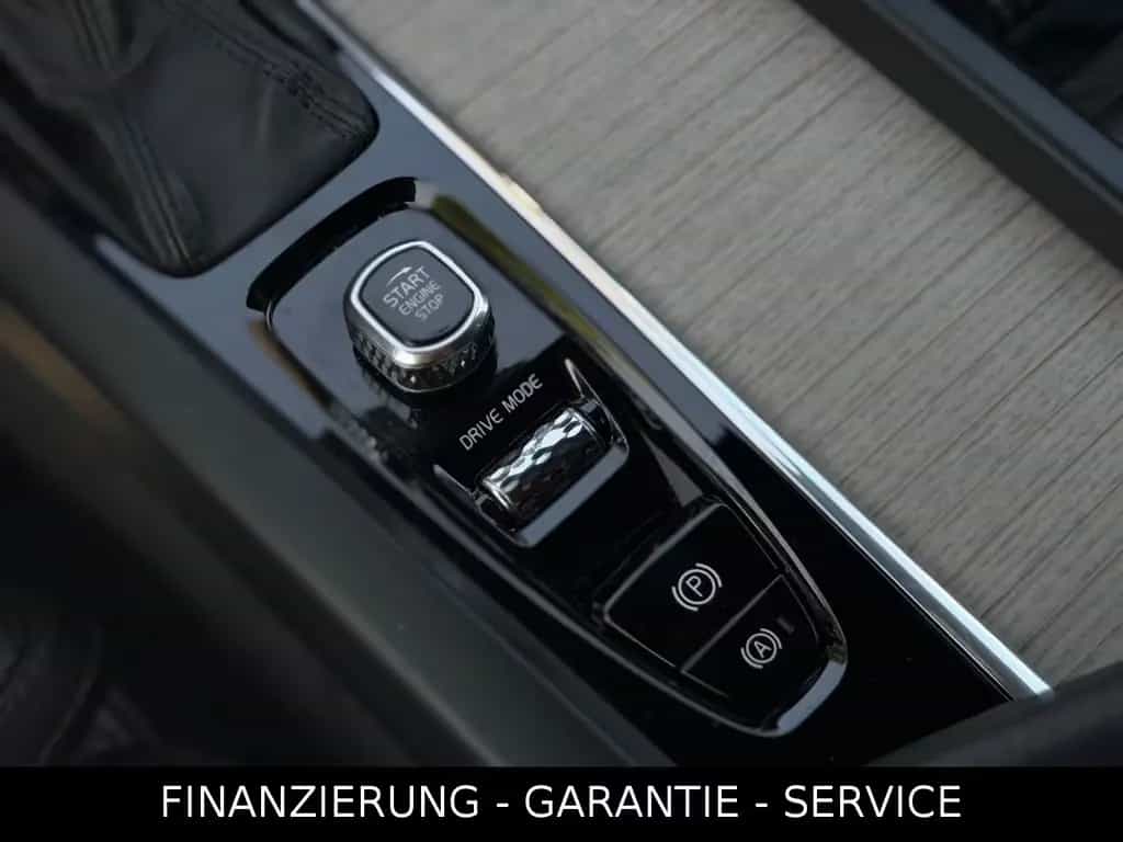 Volvo XC60 INSCRIPTION T5 AWD/ACC/AHK/SHZ/CAM/SPUR/LED 06/2018-photo-34