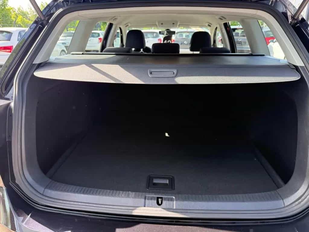 Volkswagen Golf VII V. Allstar*SHZ*PDC*TEMP.*TÜV NEU* 12/2016-photo-14