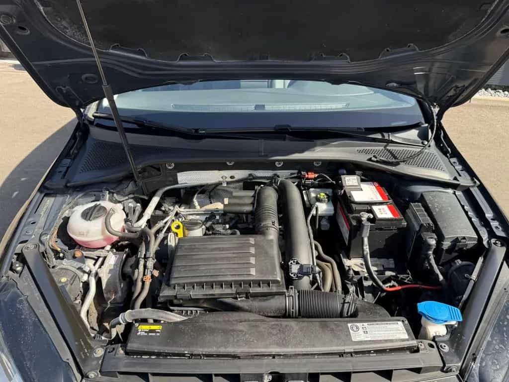 Volkswagen Golf VII V. Allstar*SHZ*PDC*TEMP.*TÜV NEU* 12/2016-photo-24