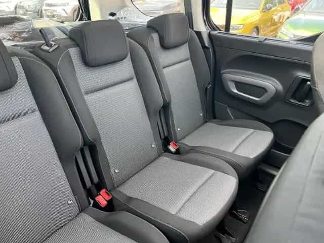 Toyota Proace City Verso L1 Executive NAVI+PDC v/h+AHK+ 02/2024-photo-13