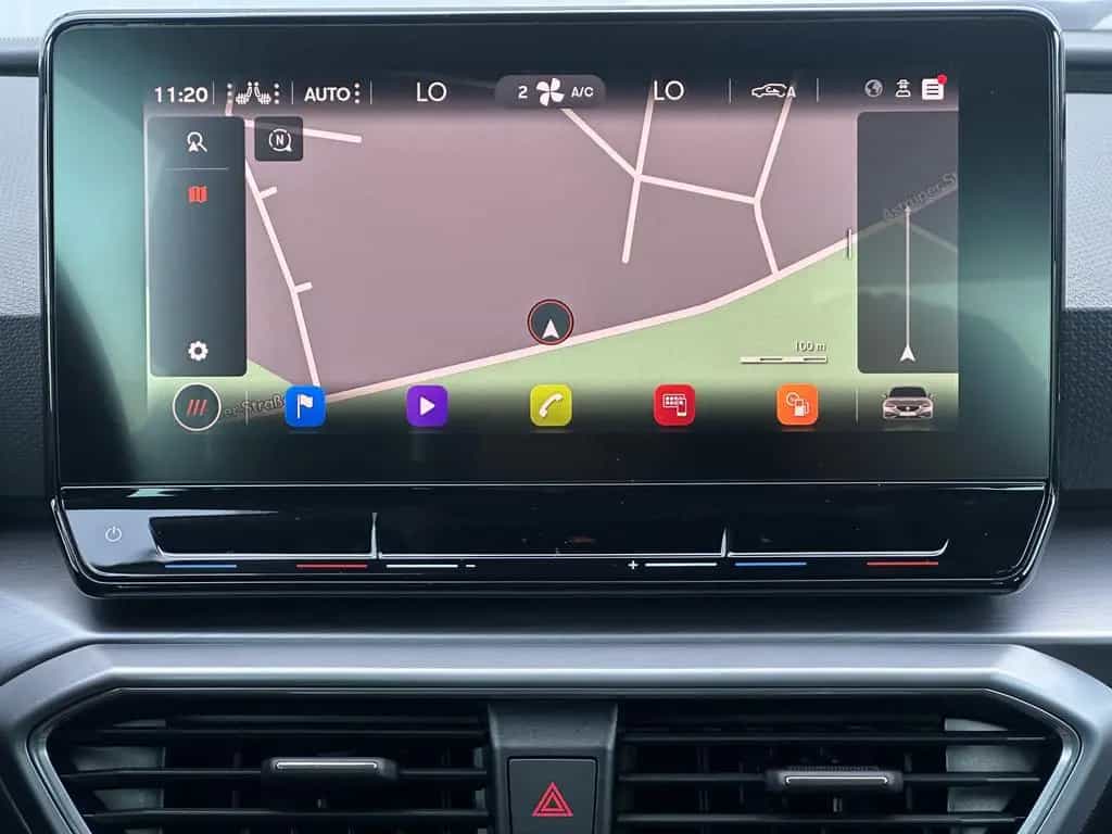 Seat Leon 1.5 eTSI DSG FR NAV+LED+KAMERA+18ZO+LHZ+VC 05/2022-photo-14
