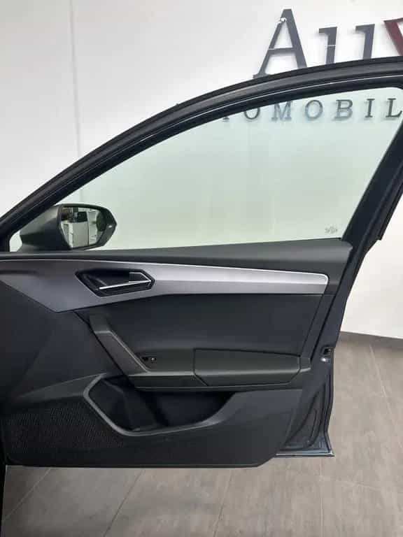 Seat Leon 1.5 eTSI DSG FR NAV+LED+KAMERA+18ZO+LHZ+VC 05/2022-photo-7