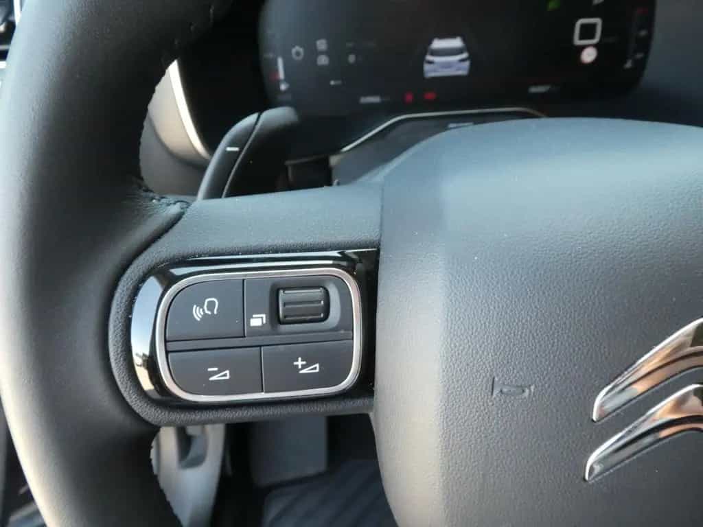 Citroën C5 Aircross Plus, Klima, SHZ, Navi, Kamera 05/2025-photo-14