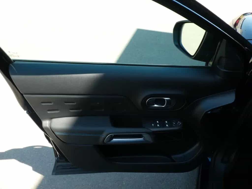 Citroën C5 Aircross Plus, Klima, SHZ, Navi, Kamera 05/2025-photo-7