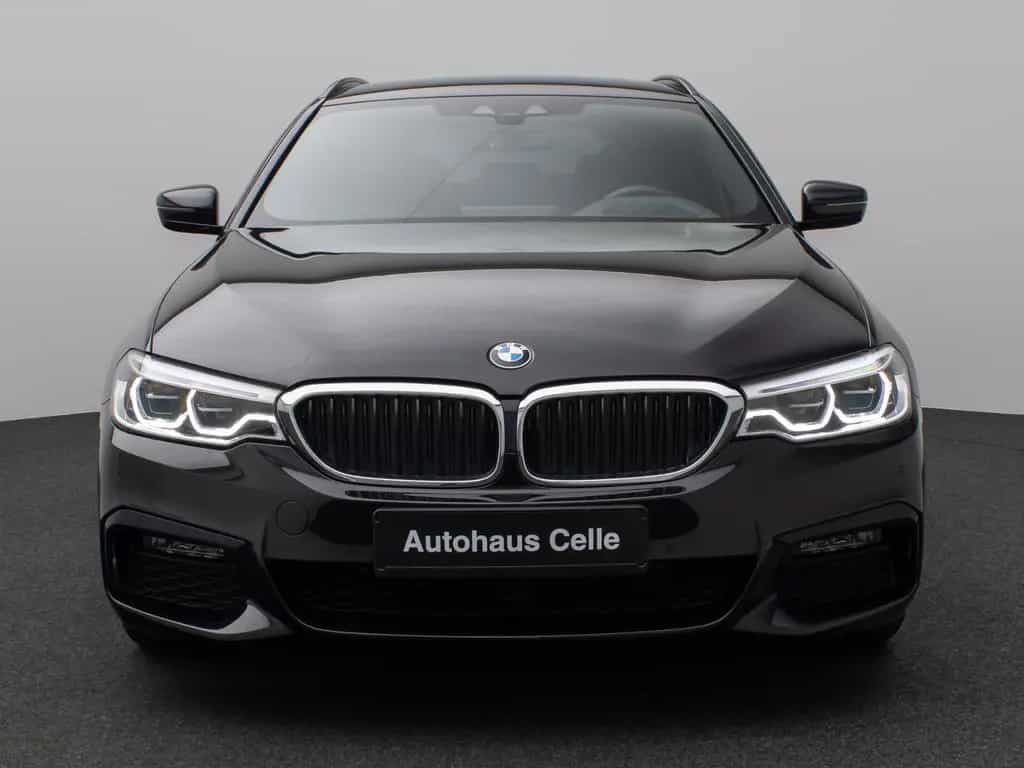 BMW 520 i Tour M Sport AHK HUD HI-FI  Kamera 06/2019-photo-0