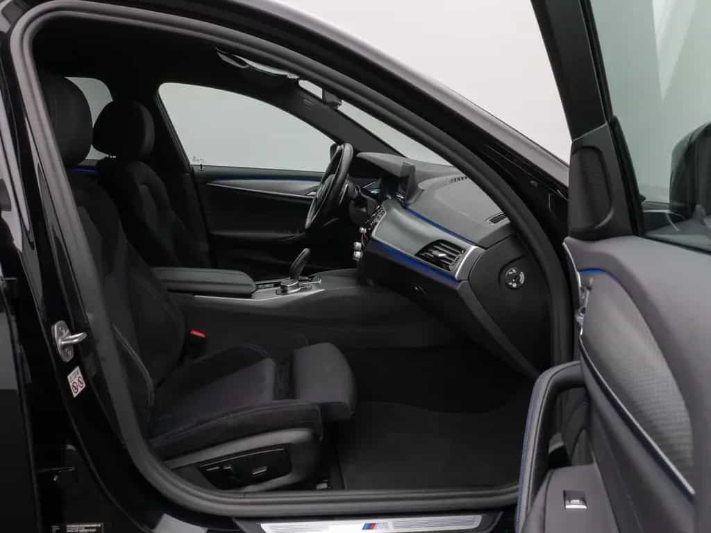 BMW 520 i Tour M Sport AHK HUD HI-FI  Kamera 06/2019-photo-24