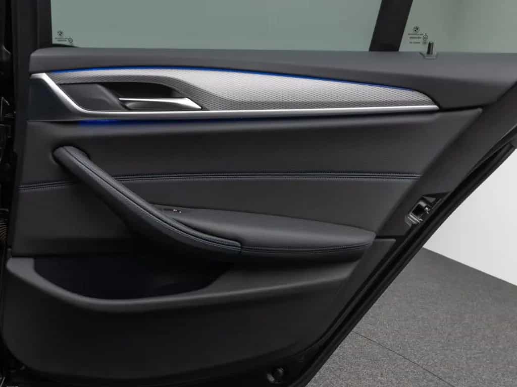 BMW 520 i Tour M Sport AHK HUD HI-FI  Kamera 06/2019-photo-30