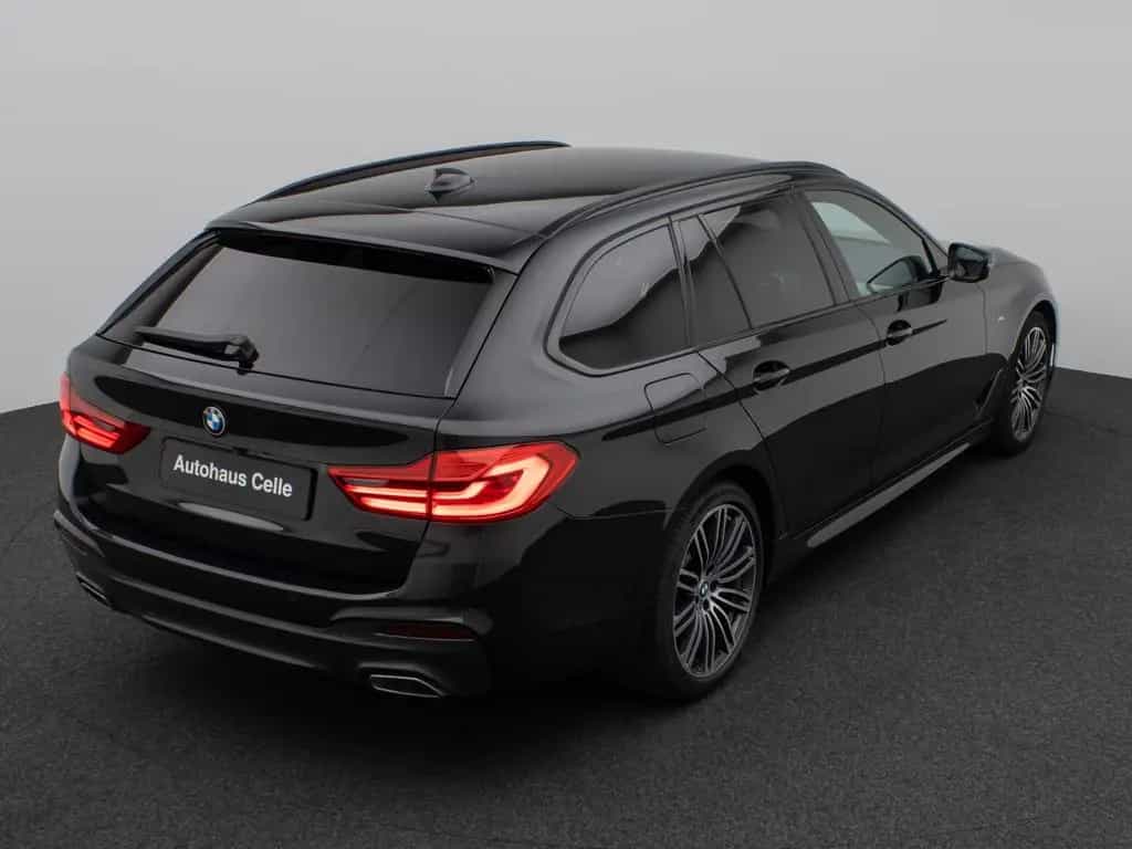 BMW 520 i Tour M Sport AHK HUD HI-FI  Kamera 06/2019-photo-6