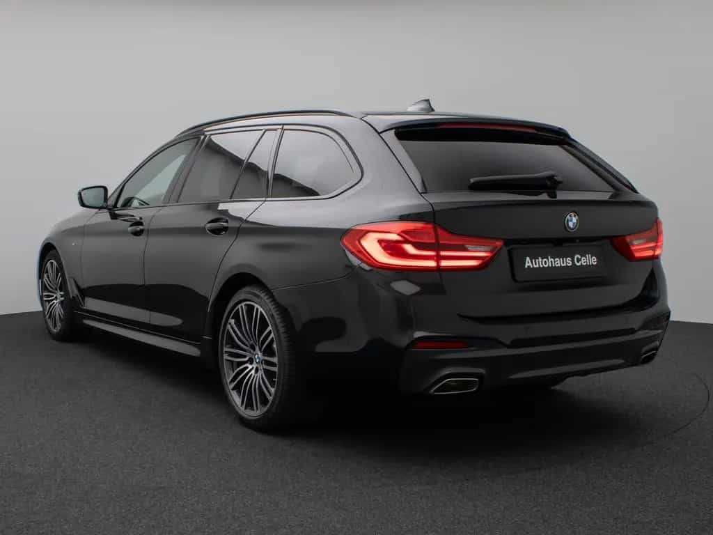 BMW 520 i Tour M Sport AHK HUD HI-FI  Kamera 06/2019-photo-8