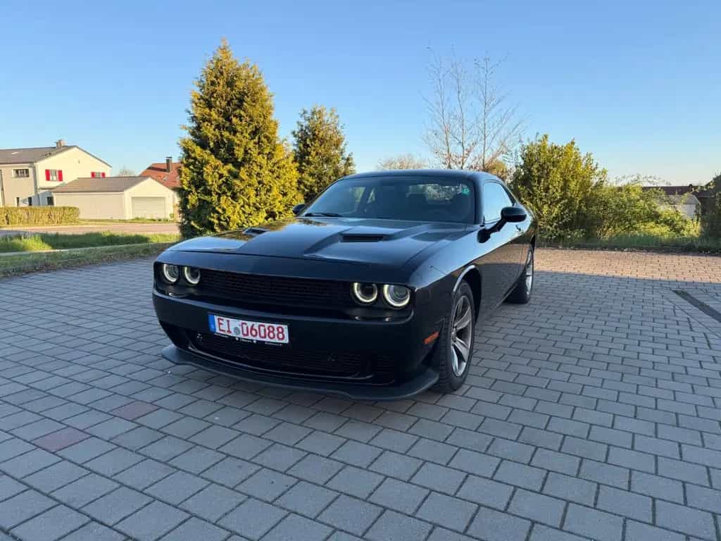 Dodge Challenger 07/2017-photo-10