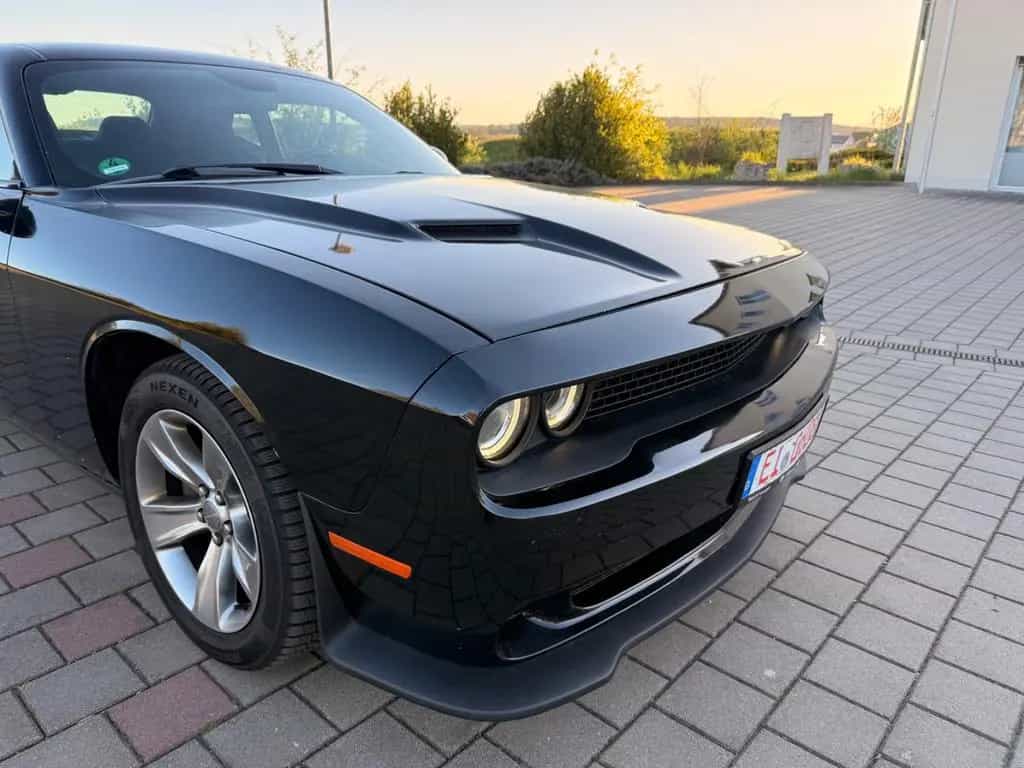 Dodge Challenger 07/2017-photo-7