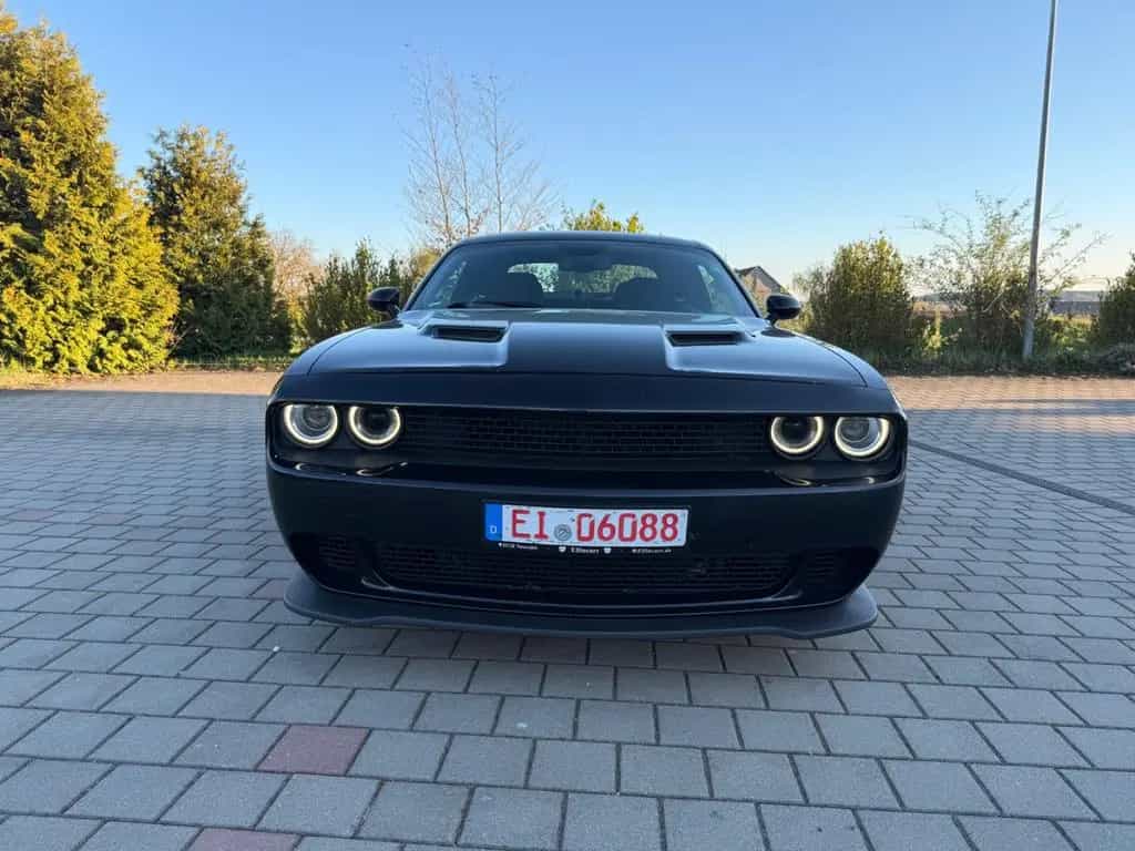Dodge Challenger 07/2017-photo-9