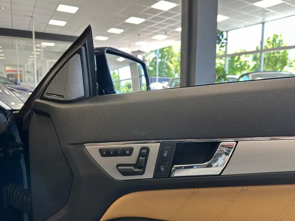 Mercedes-Benz E 350 E350 CGI Cabrio|Designo|SportPaket|Distronic|H/K 08/2011-photo-30
