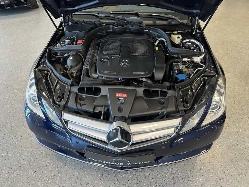 Mercedes-Benz E 350 E350 CGI Cabrio|Designo|SportPaket|Distronic|H/K 08/2011-photo-35