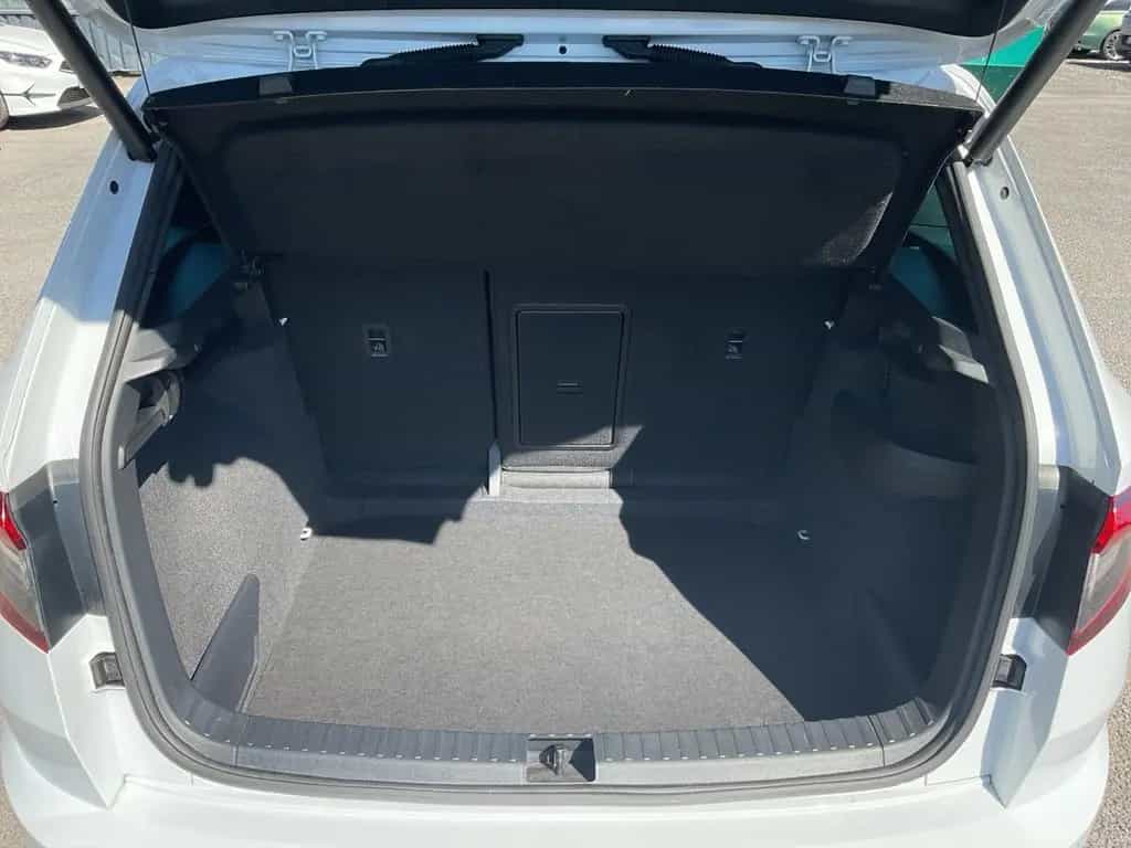 Skoda Karoq 1.5 TSI DSG Sportline AHK LED NAV 4xSHZ 02/2021-photo-8