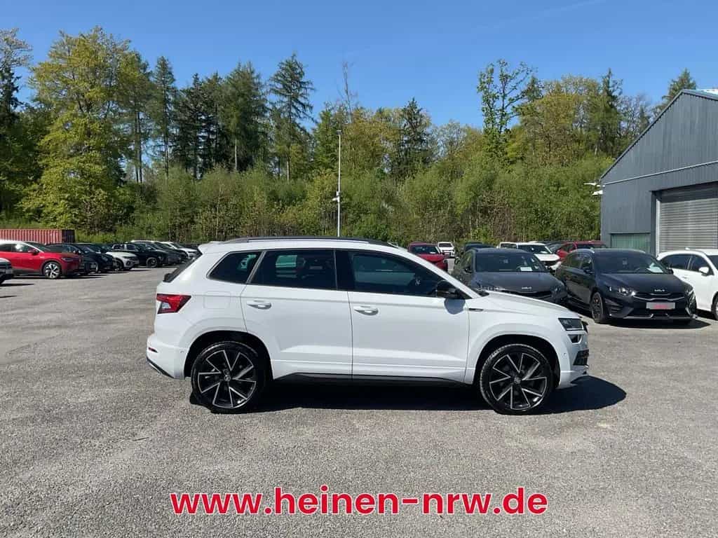 Skoda Karoq 1.5 TSI DSG Sportline AHK LED NAV 4xSHZ 02/2021-photo-9