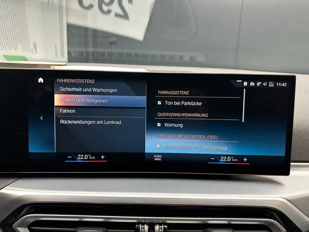 BMW 320 d touring xDrive *LEDER/Sport*KAMERA*Dri.Assi 03/2023-photo-23