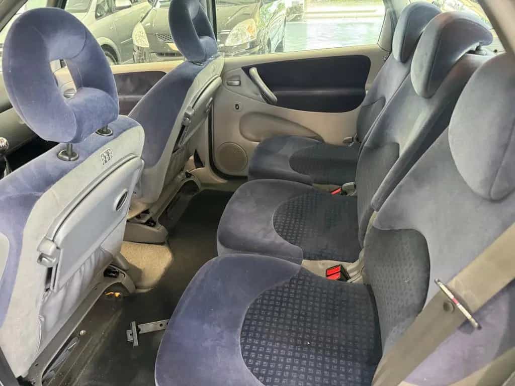 Citroën Xsara Picasso 1.8 16V Exclusive 12/2005-photo-9