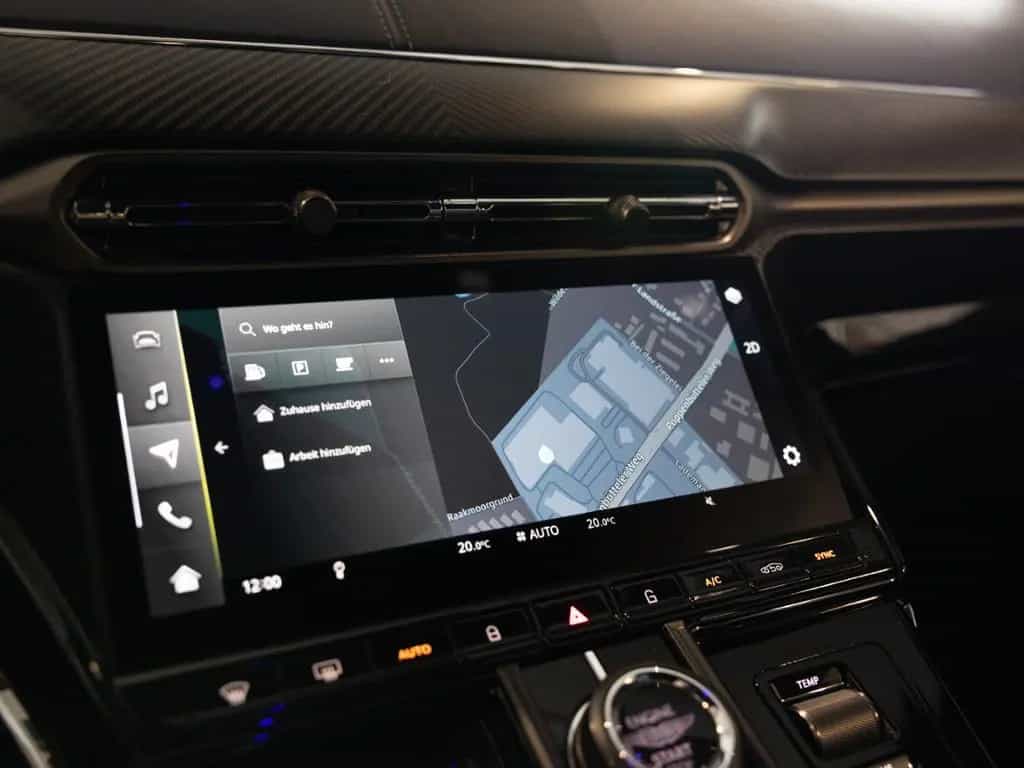 Aston Martin V8 Vantage Coupe Aston Martin Hamburg 07/2024-photo-19