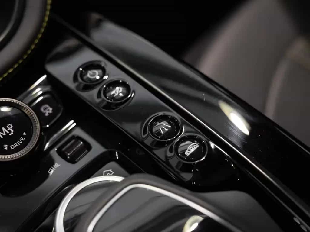Aston Martin DBX 707 Aston Martin Hamburg 07/2023-photo-25