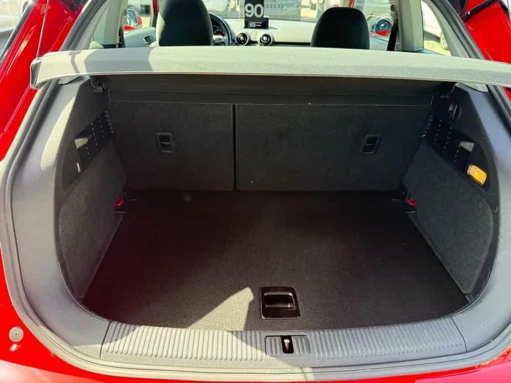 Audi A1 Sport*SHZ*PDC*FSP*USB*ALU*ALLWETTER*TÜV NEU* 05/2017-photo-13