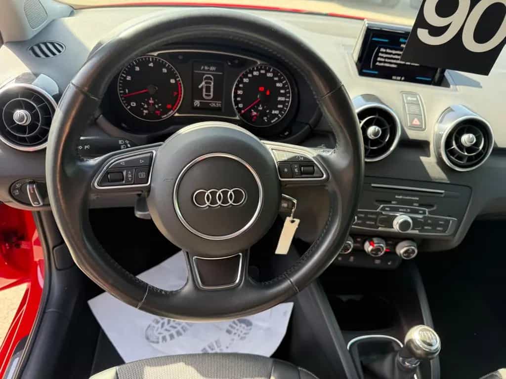 Audi A1 Sport*SHZ*PDC*FSP*USB*ALU*ALLWETTER*TÜV NEU* 05/2017-photo-9