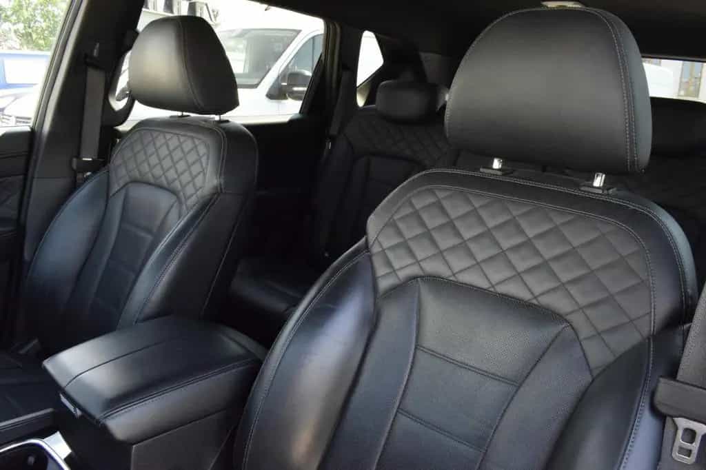 Ssangyong REXTON 2.2 e-XDi Premium 4WD AHK SHZ+Lüftung App 11/2017-photo-10