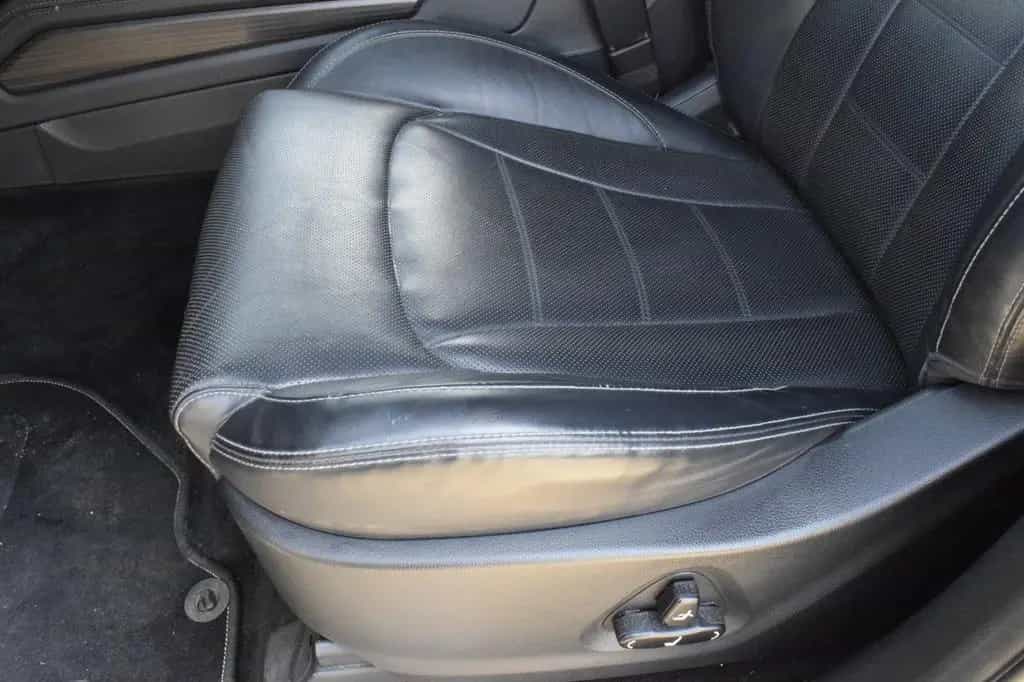 Ssangyong REXTON 2.2 e-XDi Premium 4WD AHK SHZ+Lüftung App 11/2017-photo-9