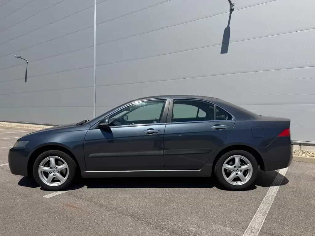 Honda Accord Lim. 2.0 Sport 07/2003-photo-0