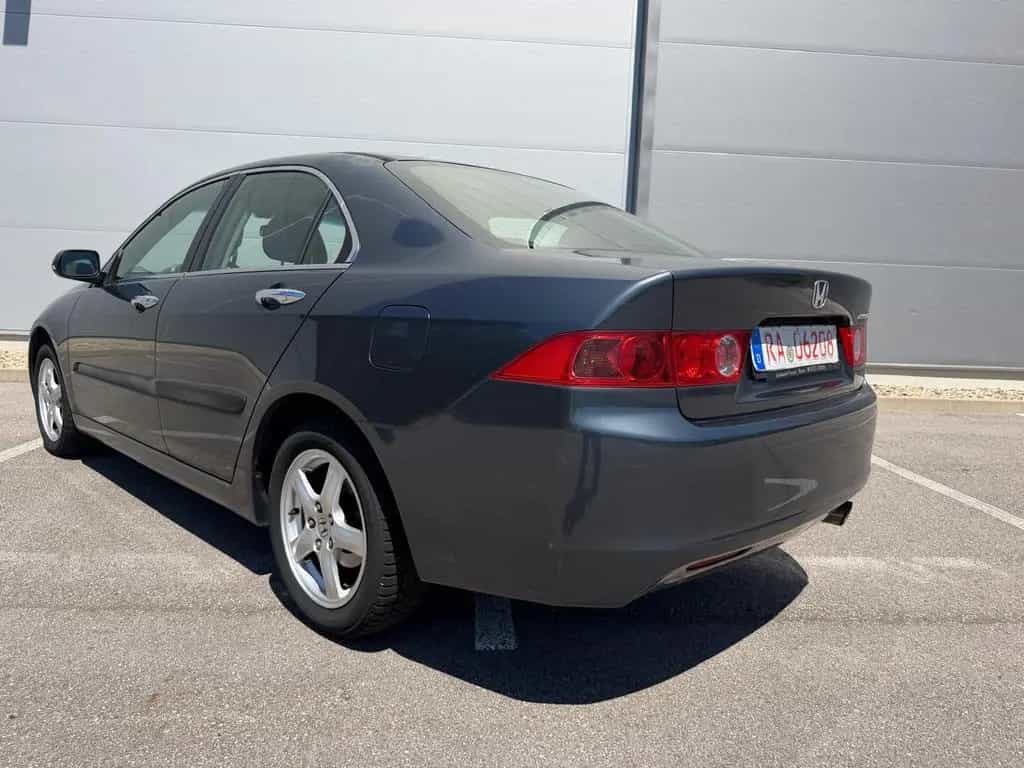 Honda Accord Lim. 2.0 Sport 07/2003-photo-13