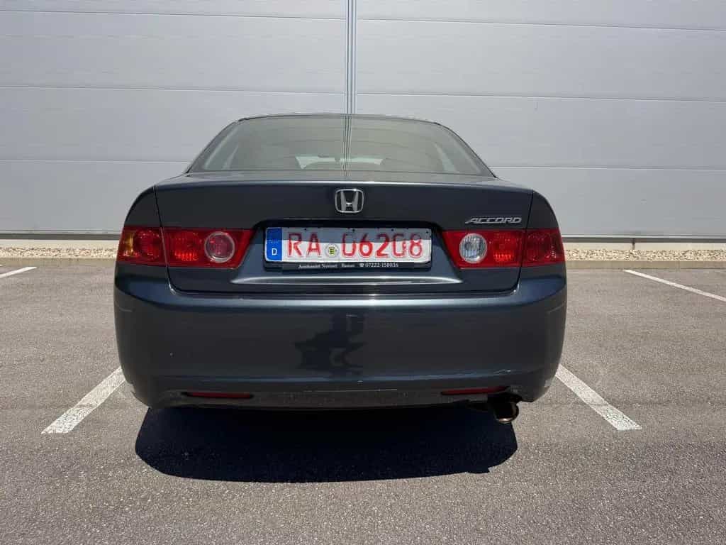 Honda Accord Lim. 2.0 Sport 07/2003-photo-14