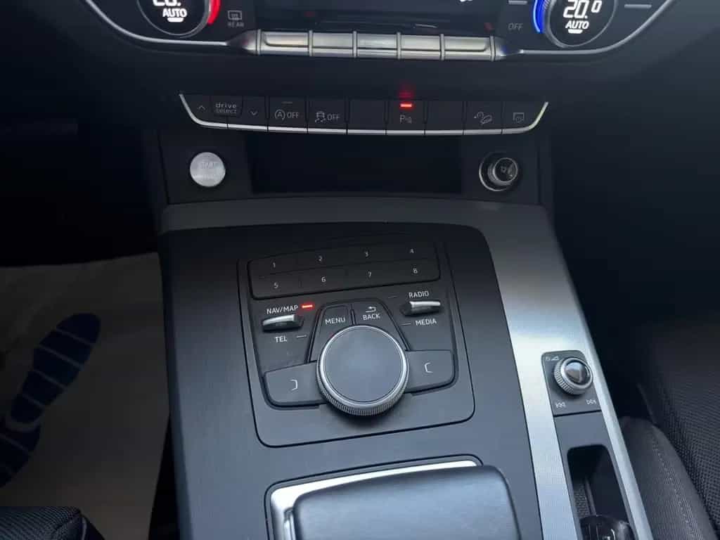 Audi Q5 40 TDI quattro S tronic sport*AHK/LED/Kamera* 05/2019-photo-21