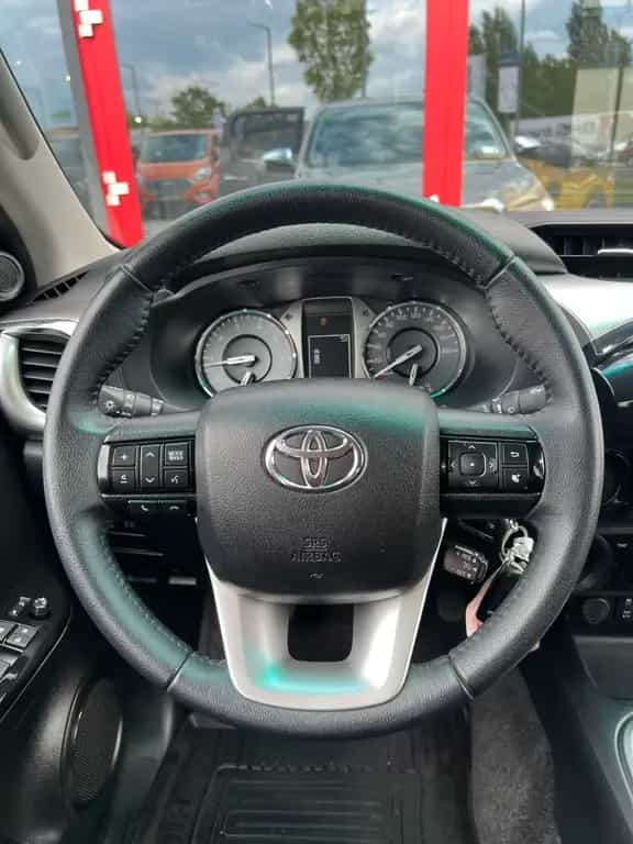 Toyota Hilux 2.8 D-4D Comfort TSS°GARANTIE°SEILWINDE 11/2023-photo-14