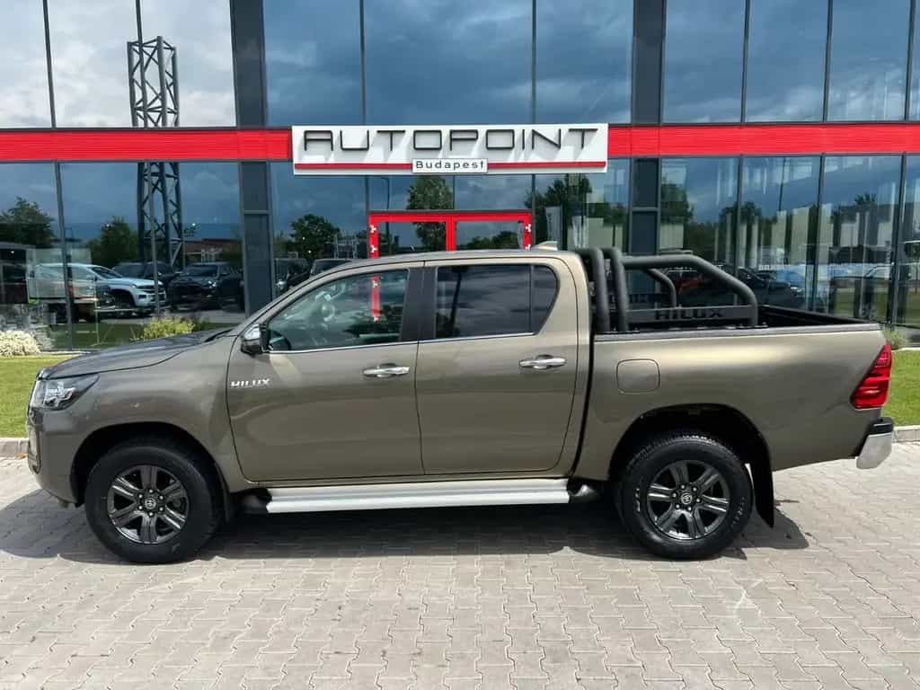 Toyota Hilux 2.8 D-4D Comfort TSS°GARANTIE°SEILWINDE 11/2023-photo-7