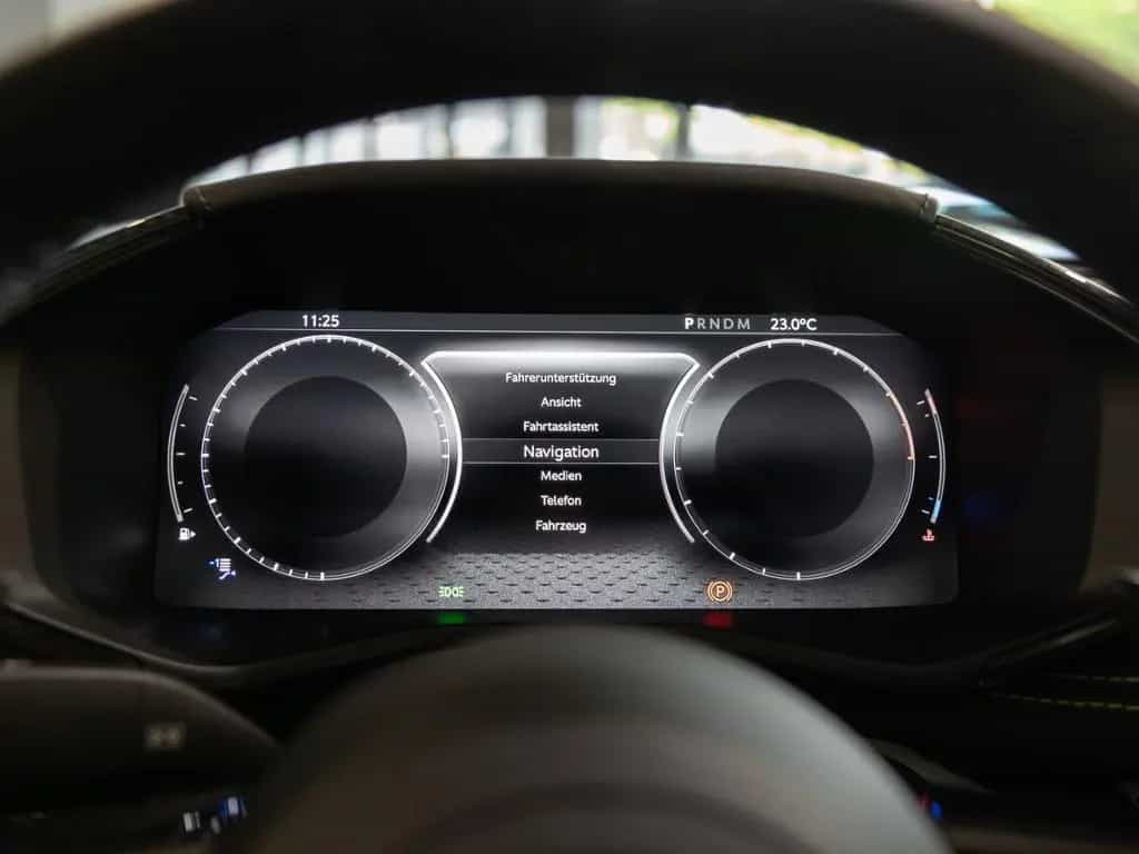 Aston Martin DBX 707 AMR Aston Martin Hamburg 04/2026-photo-5