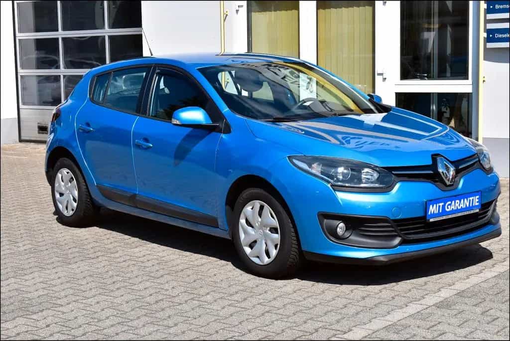 Renault Megane III Lim. 5-trg. Authentique TÜV-12/27 09/2015-photo-1