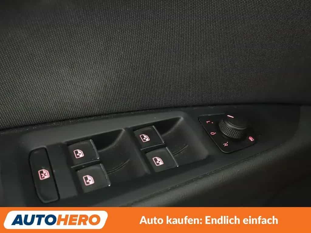 Seat Leon 1.4 TSI FR*LED*TEMPO*PDC*BLUETOOTH* 12/2017-photo-29
