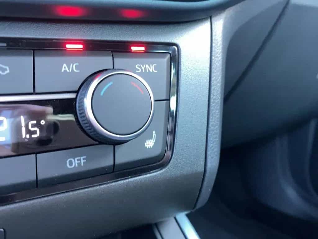 Seat Arona Xperience AHK*ACC*Kamera*LED*Navi*SHZ*Appl 03/2023-photo-16