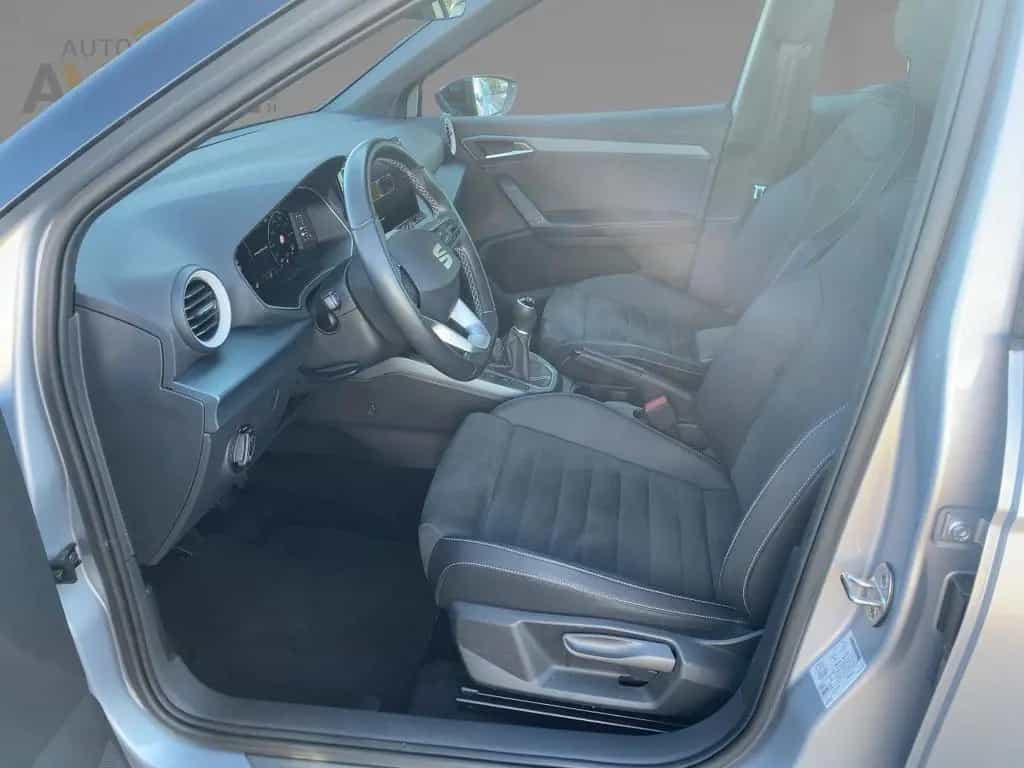 Seat Arona Xperience AHK*ACC*Kamera*LED*Navi*SHZ*Appl 03/2023-photo-4
