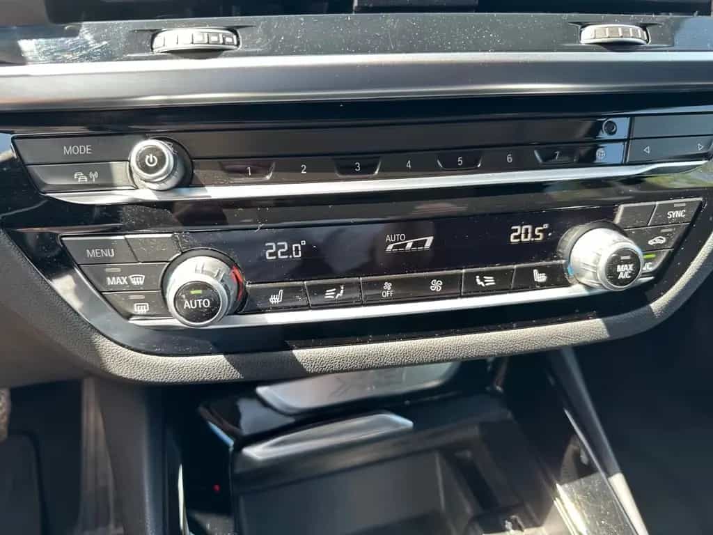 BMW X3 xDrive 20 i xLine 02/2020-photo-14