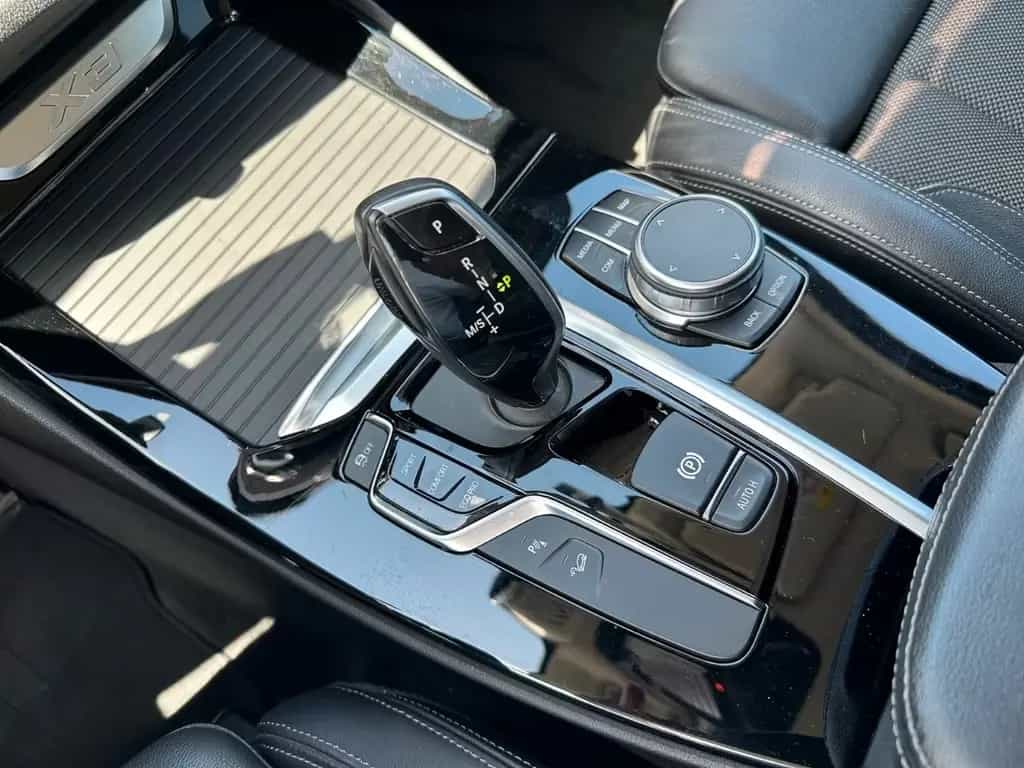 BMW X3 xDrive 20 i xLine 02/2020-photo-15