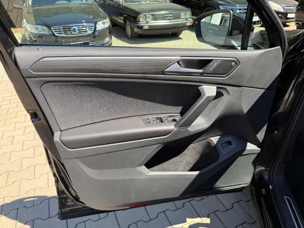Seat Tarraco 2.0 TSI Xcellence 4Drive·7Sitzer·DSG·AHK 05/2019-photo-28