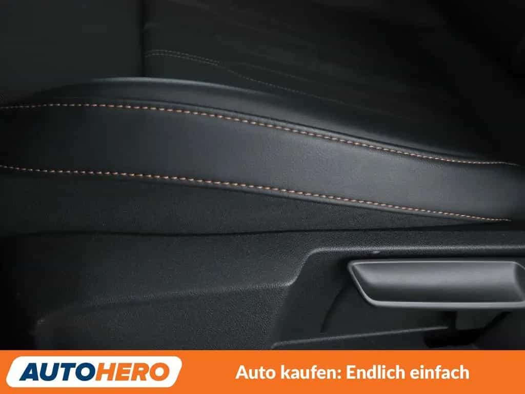 Cupra Leon 2.0 TSI Aut.*NAVI*LED*PDC*SHZ*ACC*PANO* 03/2023-photo-31